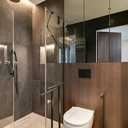 Deo Plaza Luxury By Blue Mandarin Lägenhet